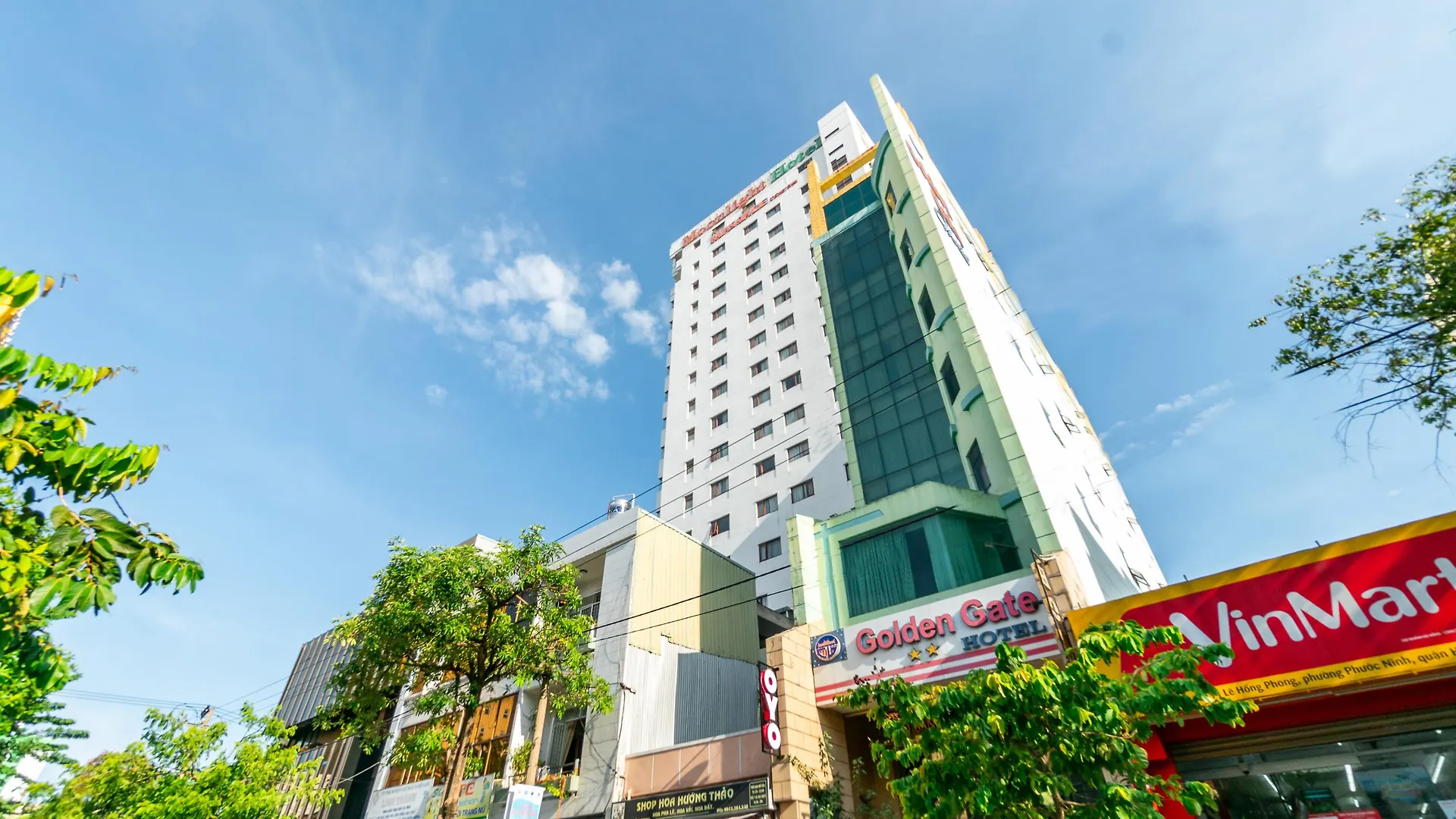 Golden Gate 1 Hotel Da Nang Vietnam