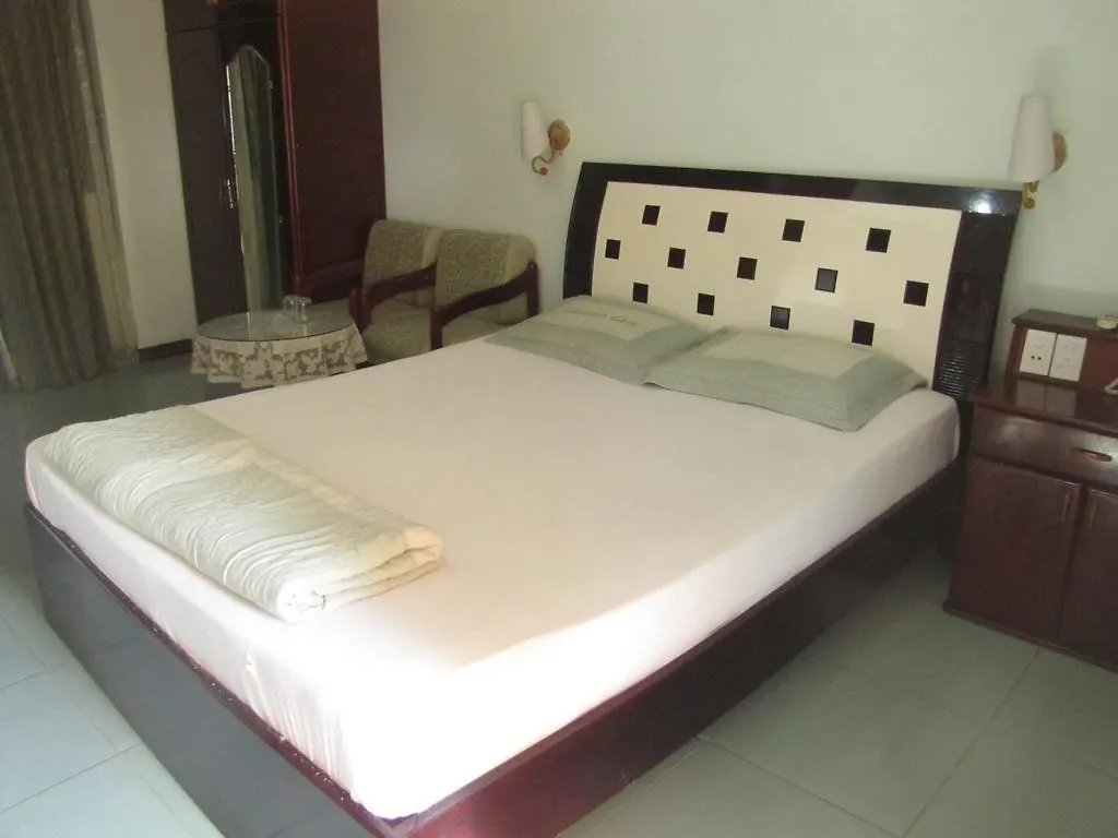Golden Gate 1 Hotel Da Nang
